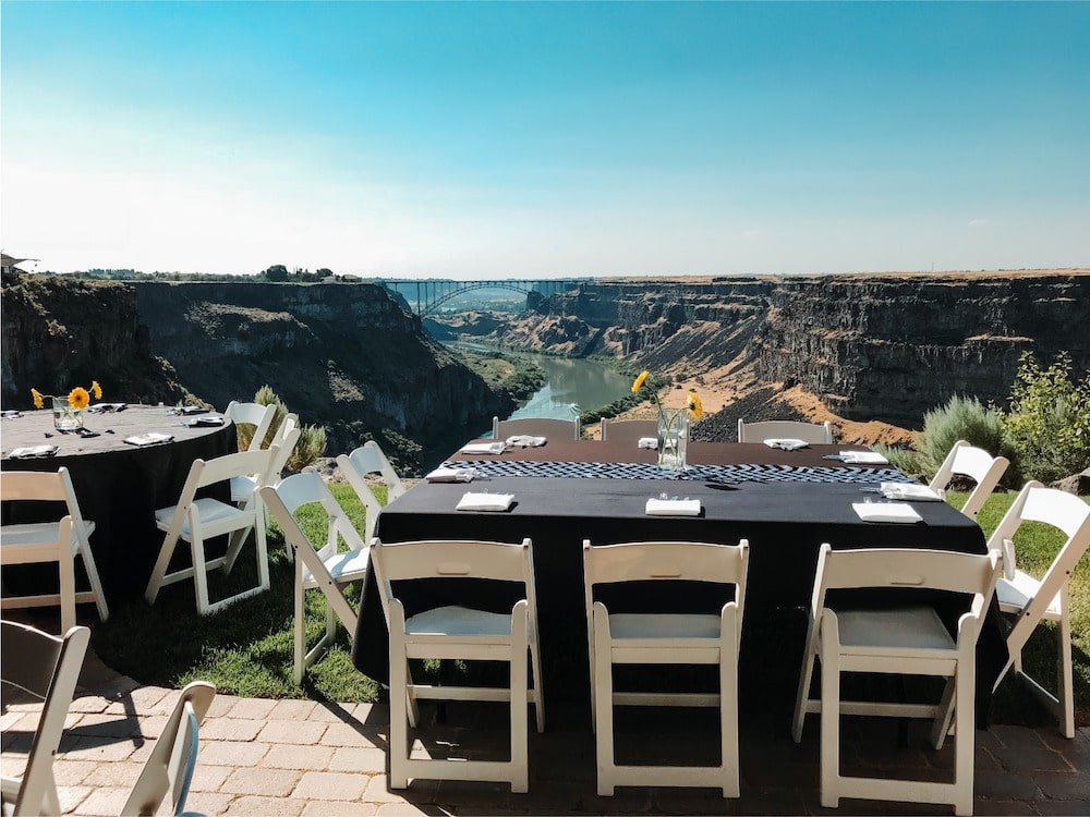 https://partycenterrentals.com/wp-content/uploads/2021/06/Venue-Photo-canyon-rim.jpeg